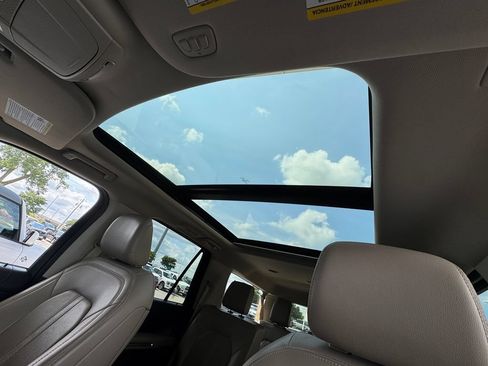 Used 2022 Ford Expedition Max Limited AWD/4WD image 35