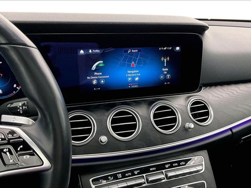 Certified 2022 Mercedes-Benz E 350 Black image 5