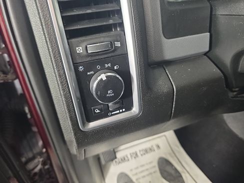 Used 2019 RAM 1500 Big Horn AWD/4WD image 13