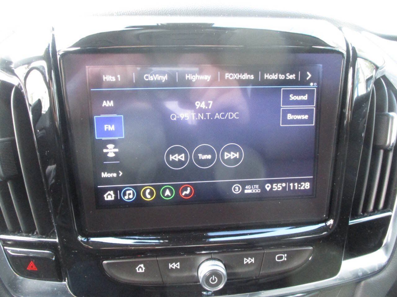 Used 2021 Chevrolet Traverse Premier AWD/4WD image 21