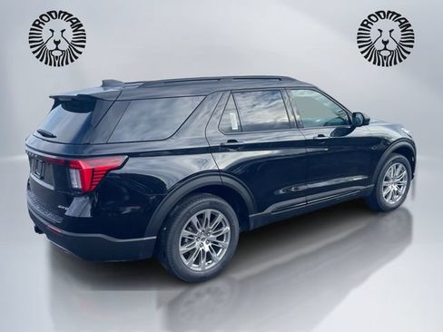New 2026 Ford Explorer Active w/ Active Comfort Package AWD/4WD image 6