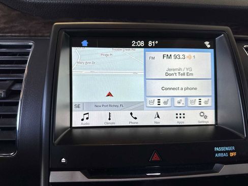 Used 2018 Ford Flex Limited w/ Equipment Group 301A FWD image 27