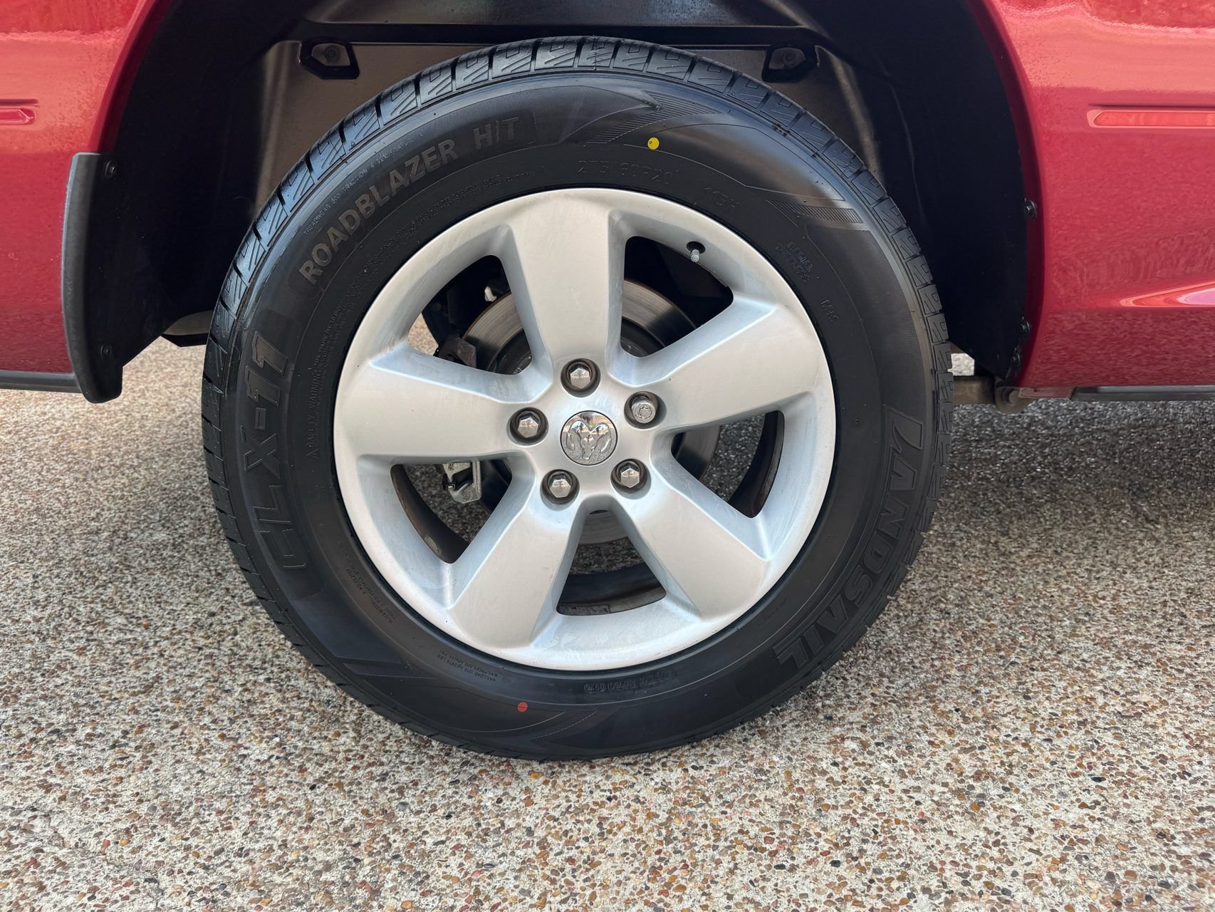 Used 2014 RAM 1500 Express RWD image 31