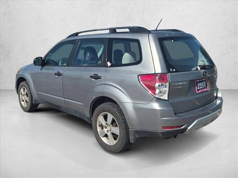 Used 2011 Subaru Forester 2.5X AWD/4WD image 7