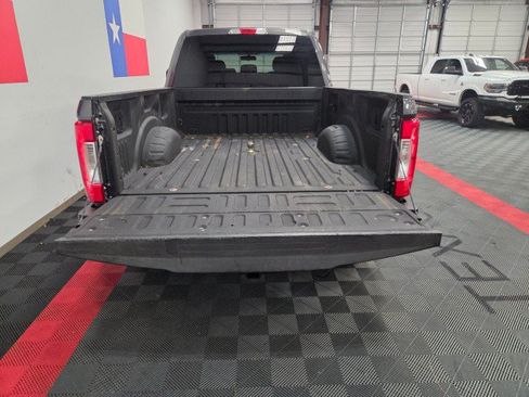 Used 2017 Ford F250 XLT w/ XLT Value Package AWD/4WD image 28