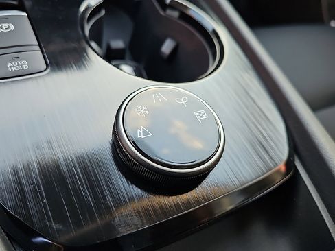 New 2026 Nissan Rogue SV image 15