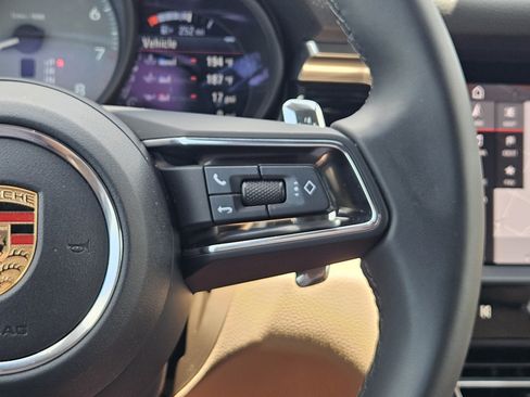 Certified 2026 Porsche Macan S AWD/4WD image 27