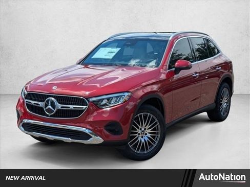 Certified 2026 Mercedes-Benz GLC 300 image 1