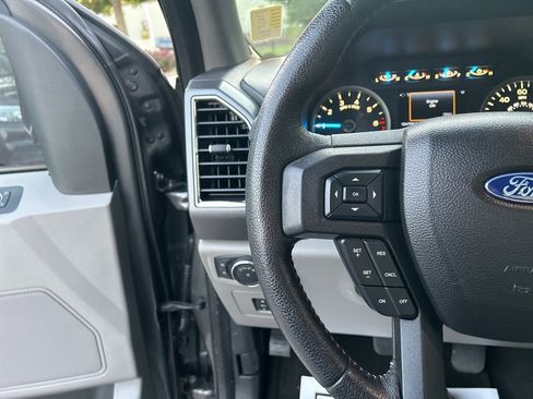 Used 2015 Ford F150 XLT w/ Equipment Group 301A Mid image 13