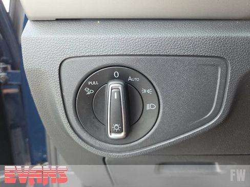 Used 2022 Volkswagen Atlas Cross Sport SEL Premium R-Line AWD/4WD image 15