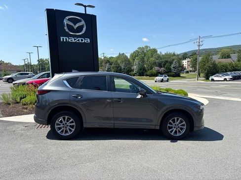 Used 2024 MAZDA CX-5 AWD 2.5 S w/ Select Package image 9