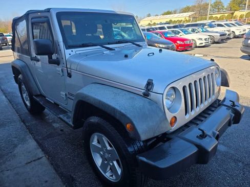 Used 2012 Jeep Wrangler Sport image 3
