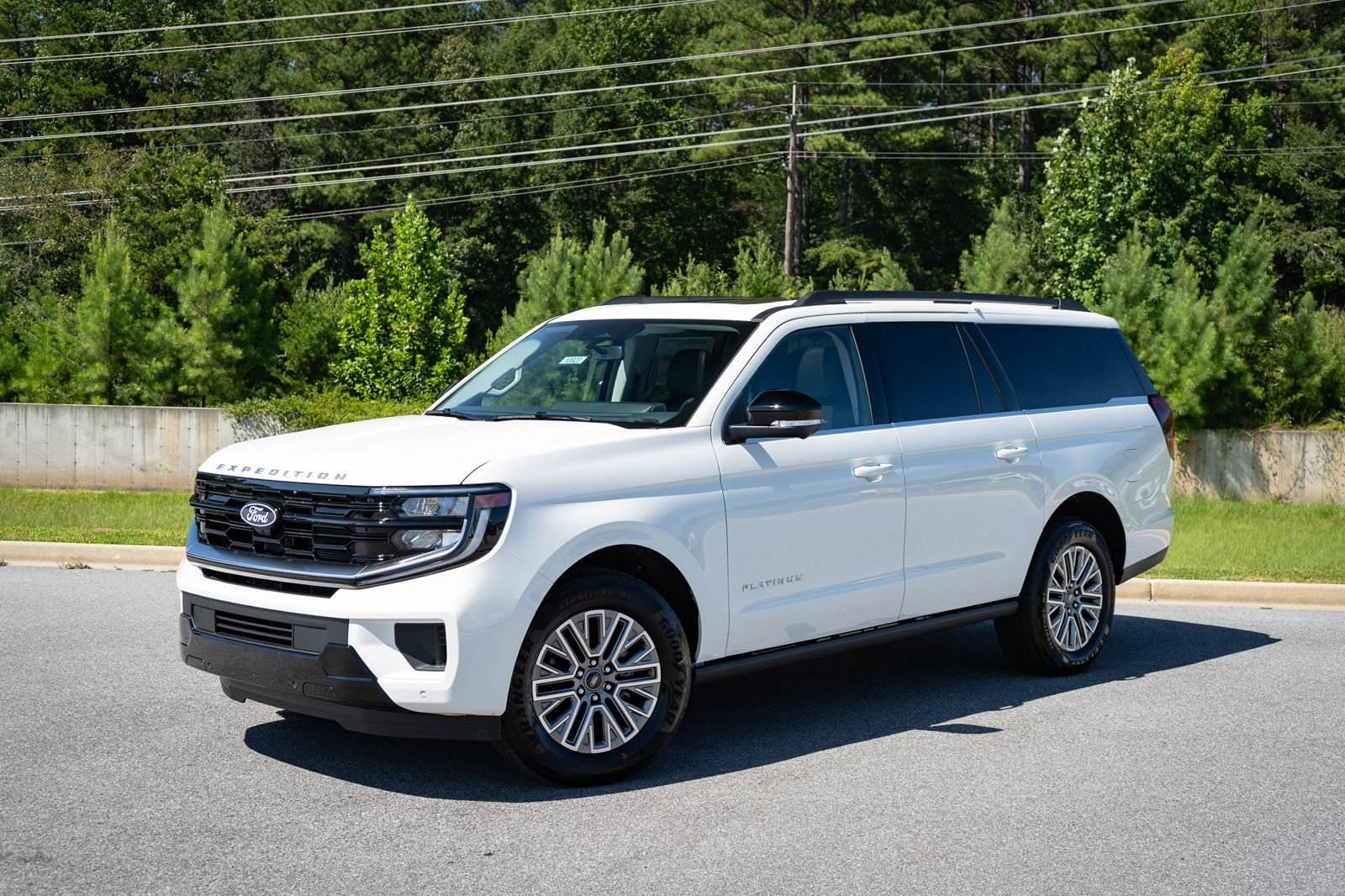 New 2027 Ford Expedition Max Platinum w/ Driver's Package AWD/4WD image 4