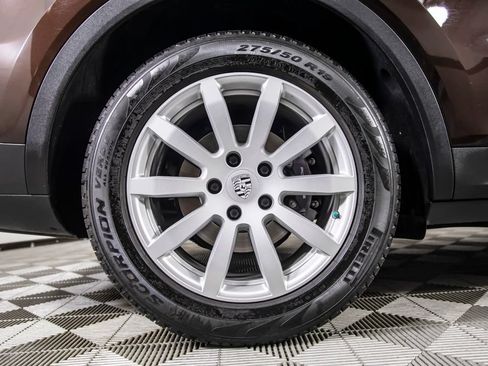 Used 2019 Porsche Cayenne AWD/4WD image 40
