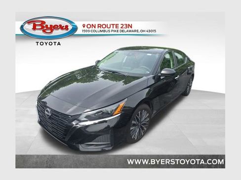 Used 2025 Nissan Altima 2.5 SV FWD image 1