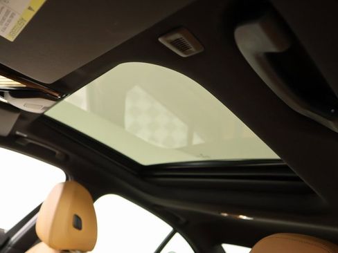 New 2025 BMW 330i xDrive Sedan w/ M Sport Package image 16