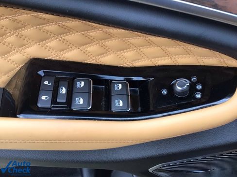 Used 2023 Jeep Grand Cherokee Summit w/ Advanced Protech Group IV image 13