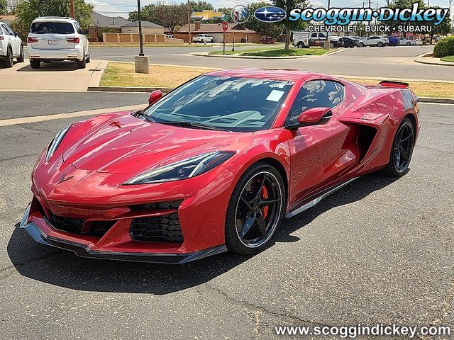 Used 2025 Chevrolet Corvette E-Ray AWD/4WD image 1