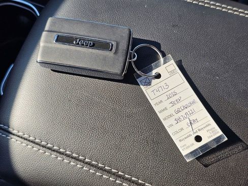 New 2025 Jeep Grand Cherokee L Limited w/ Black Appearance Package image 30