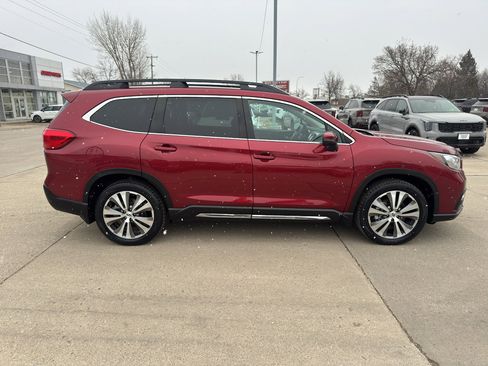 Used 2021 Subaru Ascent Limited w/ Technology Package image 5