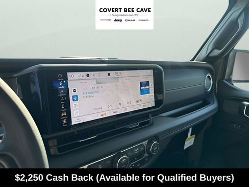 New 2025 Jeep Gladiator Sport image 36