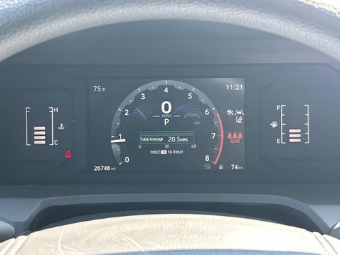 Used 2025 Toyota Tacoma SR5 RWD image 30