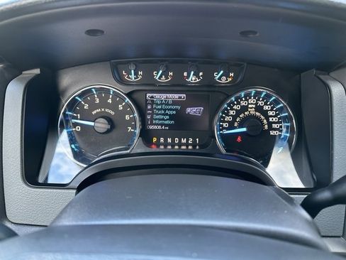 Used 2012 Ford F150 XLT w/ XLT Chrome Pkg image 27