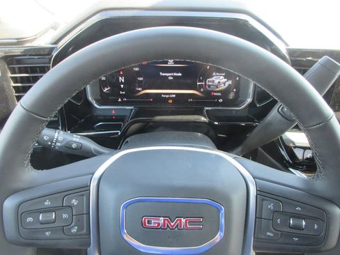 New 2026 GMC Sierra 2500 SLE w/ SLE Value Package; image 18