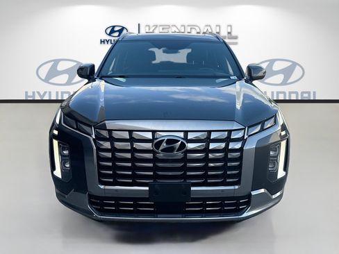 Used 2023 Hyundai Palisade Calligraphy AWD/4WD image 2
