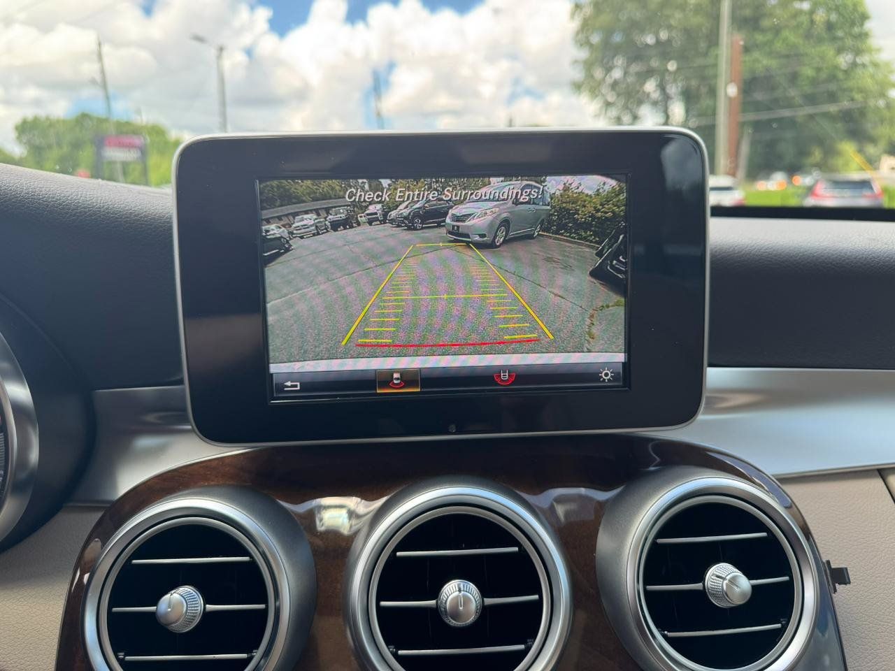 Used 2017 Mercedes-Benz C 300 Sedan image 19