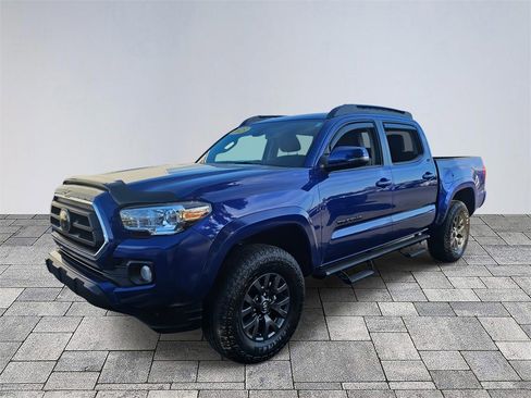 Used 2023 Toyota Tacoma SR5 image 3