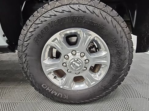 Used 2024 RAM 2500 Big Horn image 42