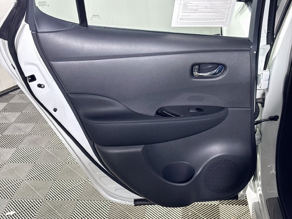 Used 2024 Nissan Leaf SV Plus FWD image 19