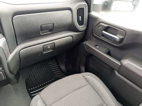 Used 2024 Chevrolet Silverado 2500 Custom w/ Custom Convenience Package AWD/4WD image 17