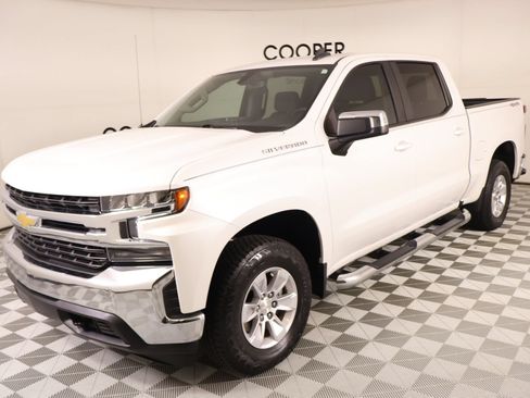 Used 2021 Chevrolet Silverado 1500 LT w/ Bed Protection Package AWD/4WD image 10