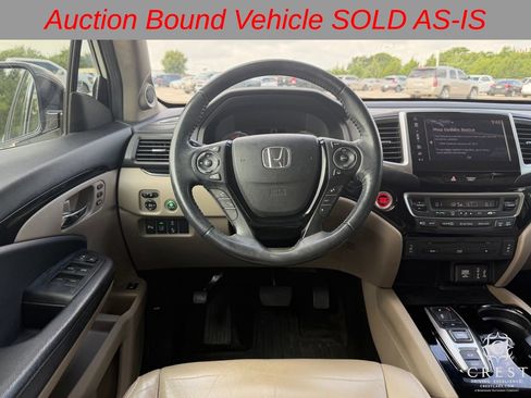 Used 2017 Honda Pilot Touring image 14