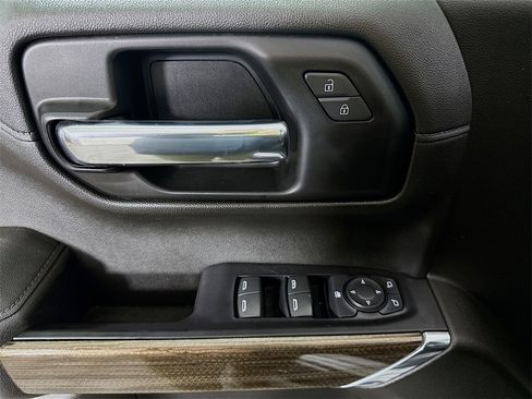 Used 2020 Chevrolet Silverado 1500 LT w/ Texas Edition image 23