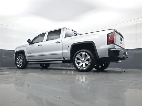Used 2018 GMC Sierra 1500 Denali w/ Denali Ultimate Package image 27