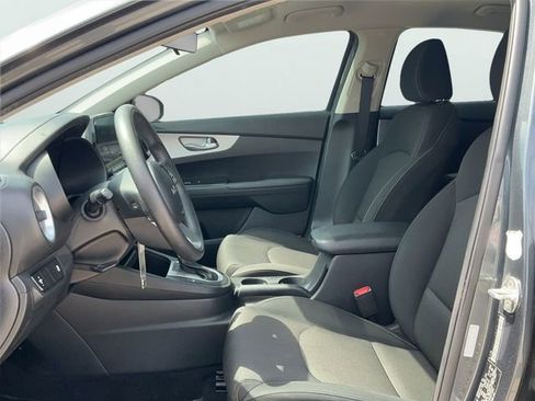 Used 2023 Kia Forte LXS FWD image 16