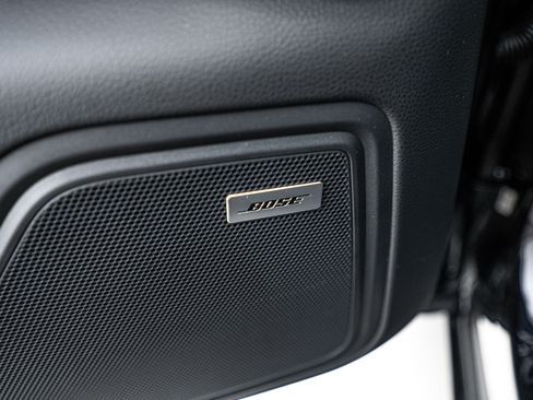 New 2025 Porsche Macan image 20