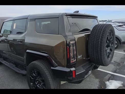 Used 2025 GMC Hummer EV 2X image 5