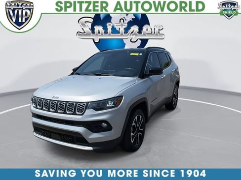 Used 2024 Jeep Compass Limited AWD/4WD image 4