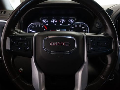 Used 2021 GMC Sierra 1500 SLE w/ X31 Off-Road Package AWD/4WD image 16