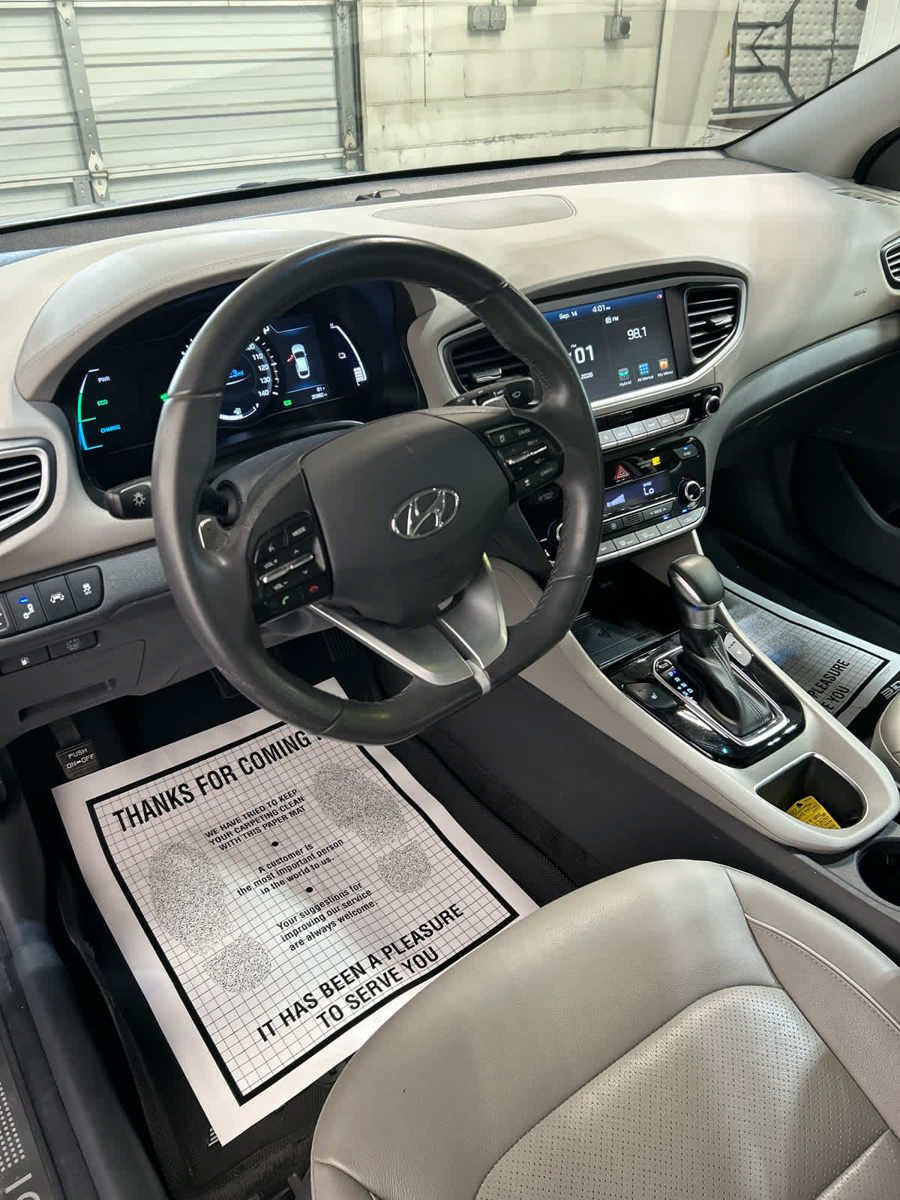 Used 2019 Hyundai Ioniq Limited w/ Ultimate Package 02 FWD image 10