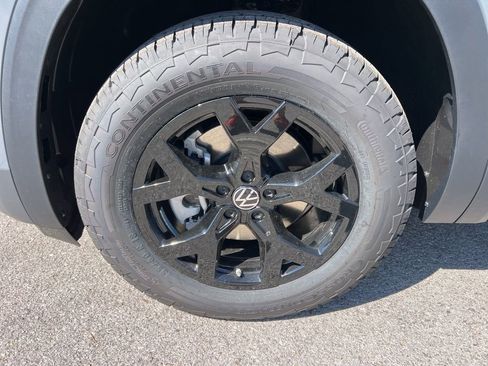 New 2026 Volkswagen Atlas Peak Edition AWD/4WD image 7