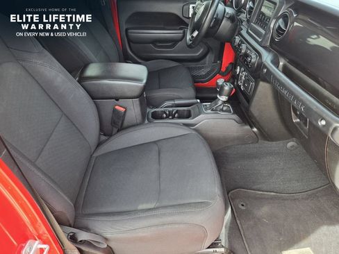 Used 2022 Jeep Wrangler Unlimited Sport AWD/4WD image 12