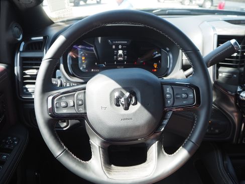 New 2025 RAM 2500 Limited image 37