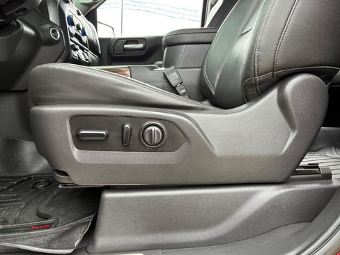 Used 2019 Chevrolet Silverado 1500 RST w/ All-Star Edition AWD/4WD image 15