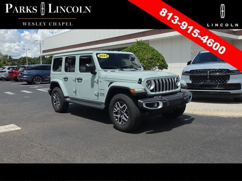 Used 2024 Jeep Wrangler Unlimited Sahara w/ Technology Group AWD/4WD image 1