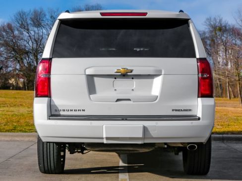 Used 2019 Chevrolet Suburban Premier image 17